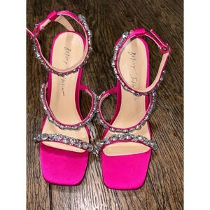 Betsey Johnson Perry Fuchsia Rhinestone strappy heel sandals 6.5 M